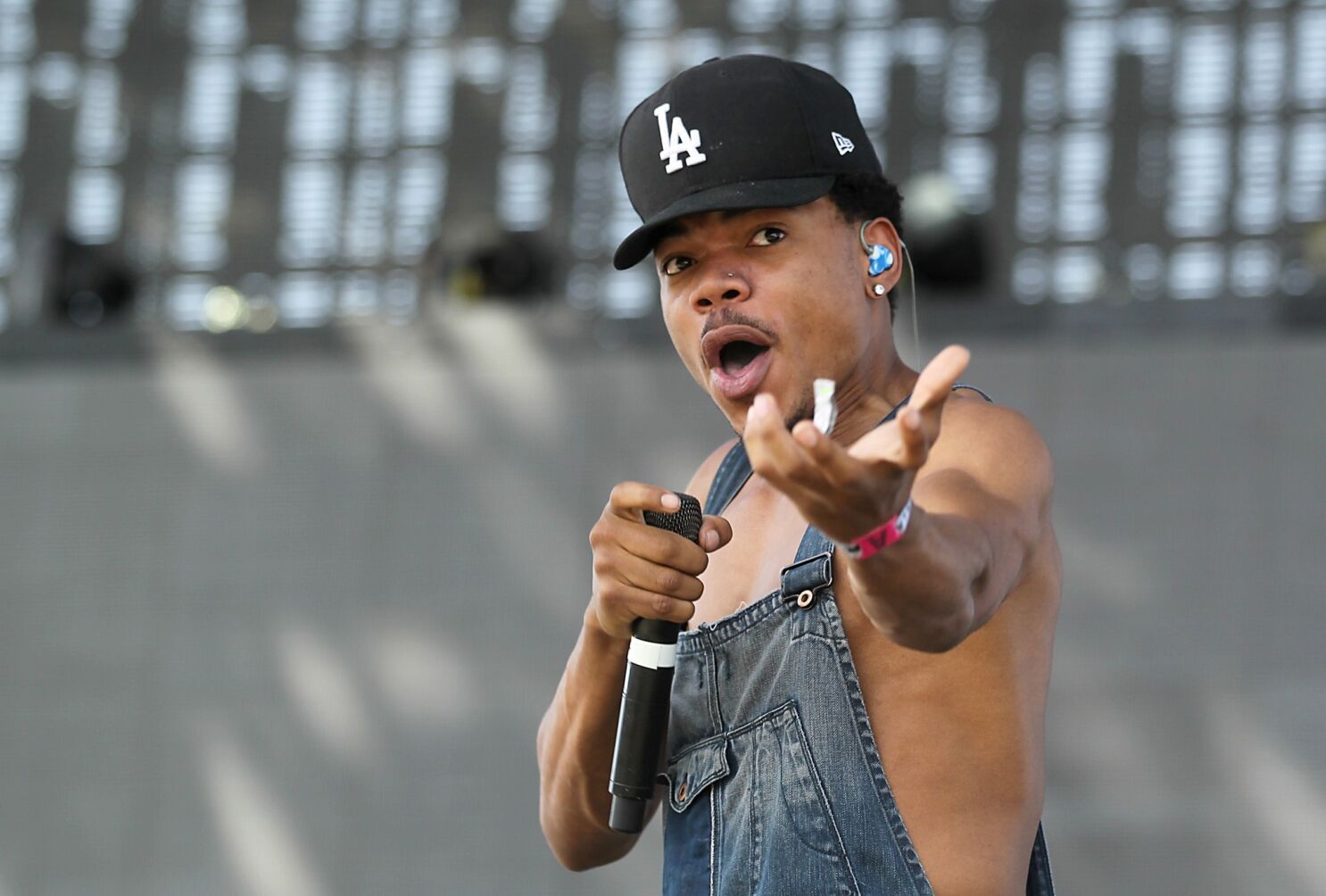 chance the rapper black hat